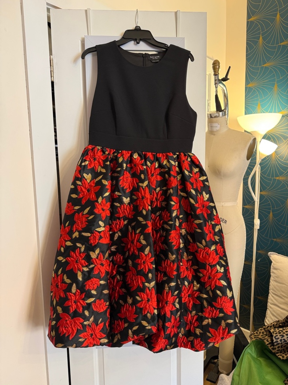 Kate Spade women’s  Winter Bloom Brocade dress sz 12 NWOT